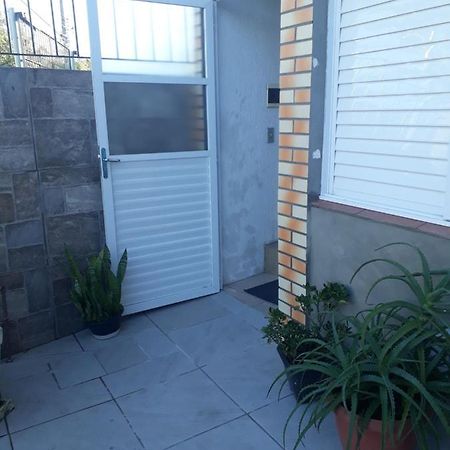 Apartamentos Por Diaria Av Domingos De Almeida Pelotas Ngoại thất bức ảnh