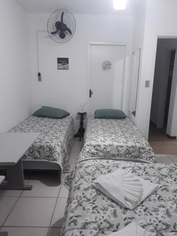 Apartamentos Por Diaria Av Domingos De Almeida Pelotas Ngoại thất bức ảnh